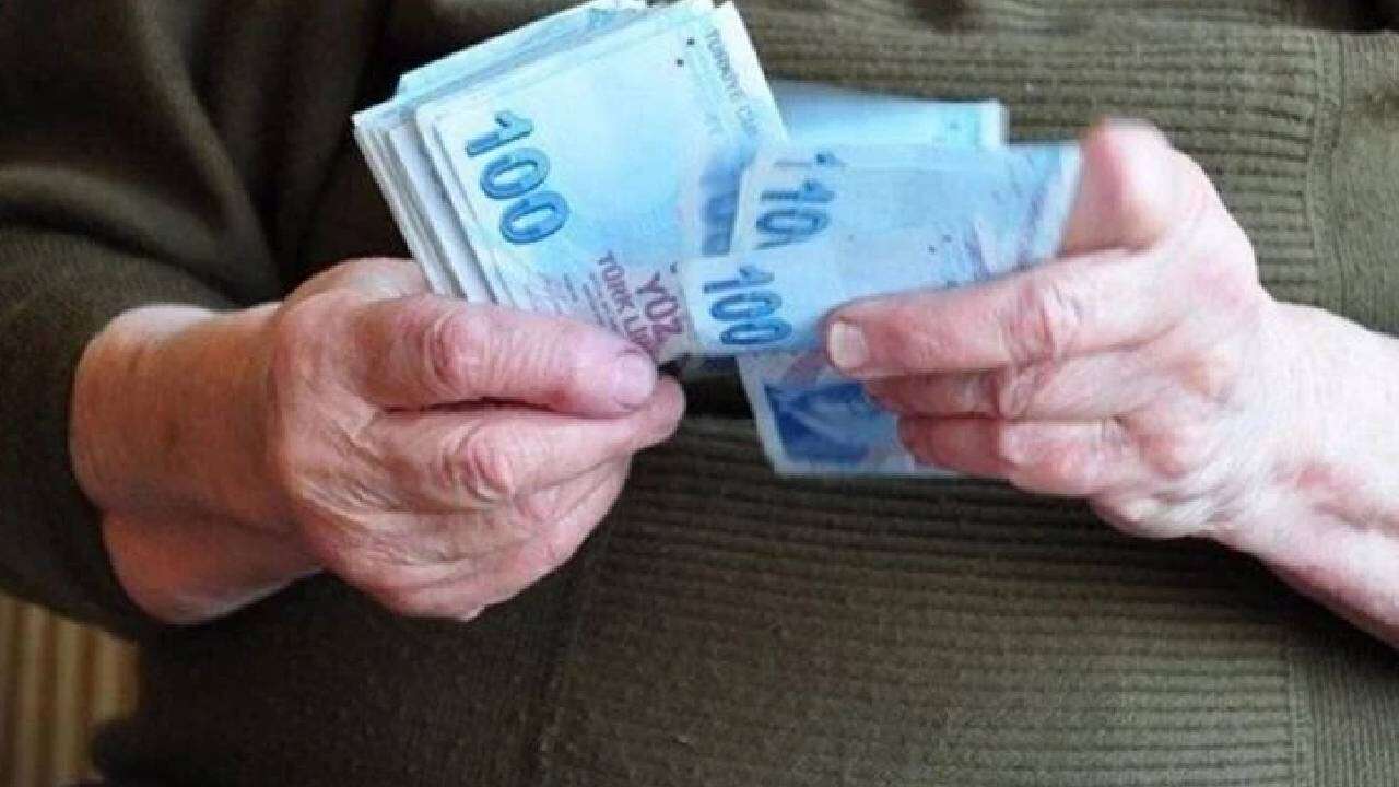 Bankalar kesenin ağızını açtı: Emekli maaş promosyonu zamlandı! Emekliye 100 bin lira ek ödeme için son 1 gün 2